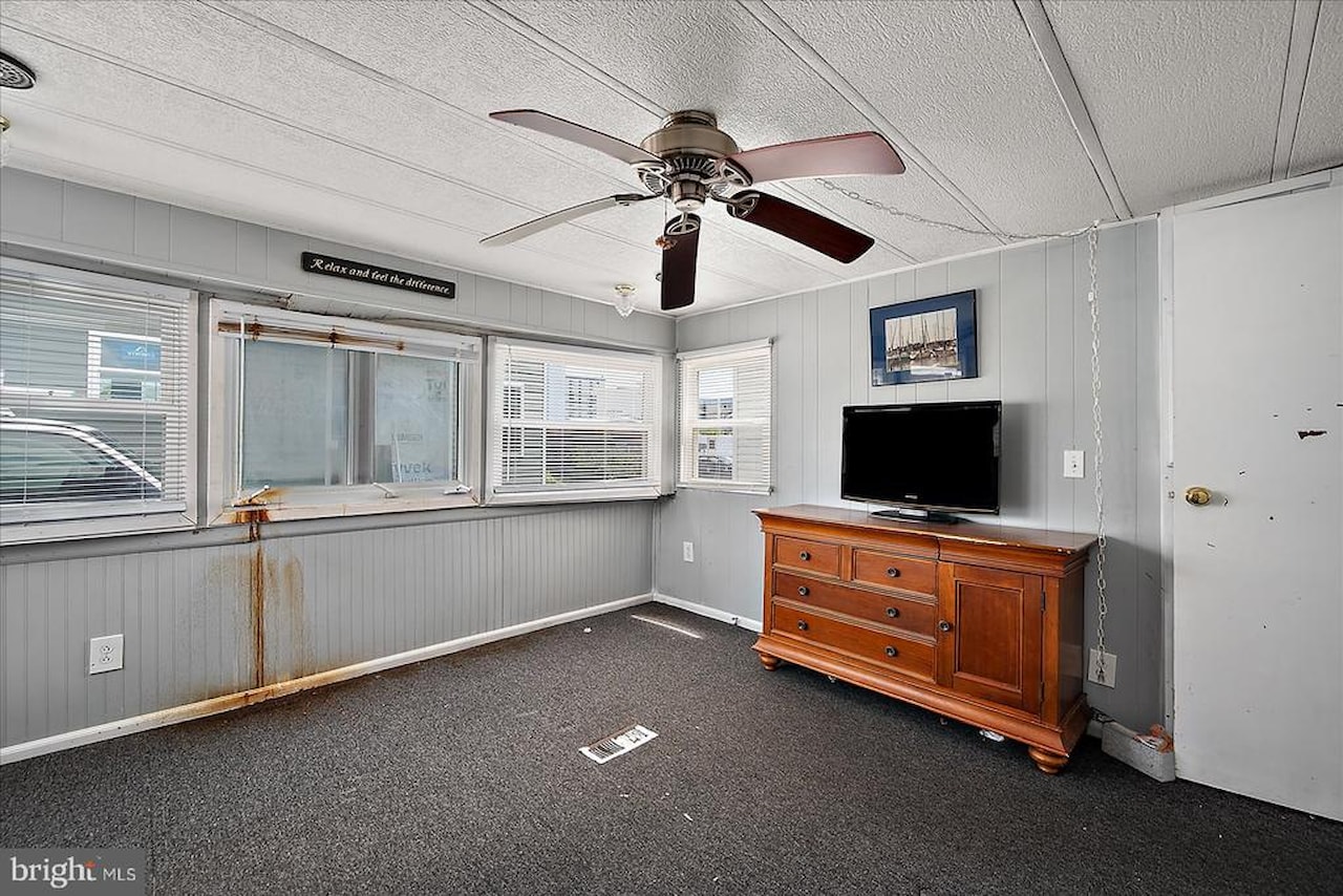  Real Estate for Sale - 120 133rd St in Ocean City Photo 32
