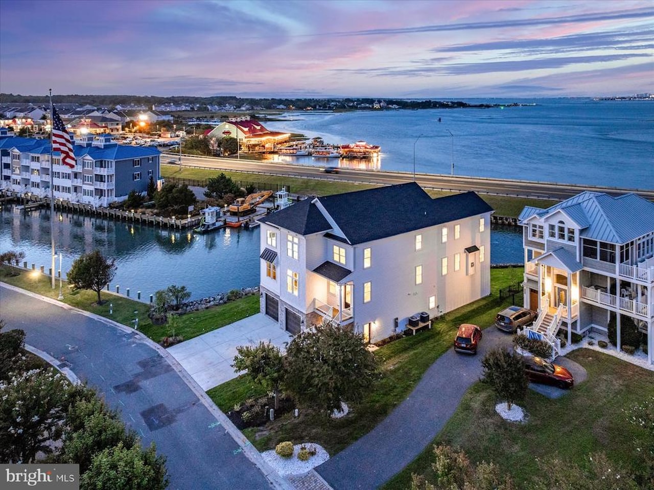  Real Estate for Sale - 12971 Inlet Isle Ln in Ocean City Photo 8