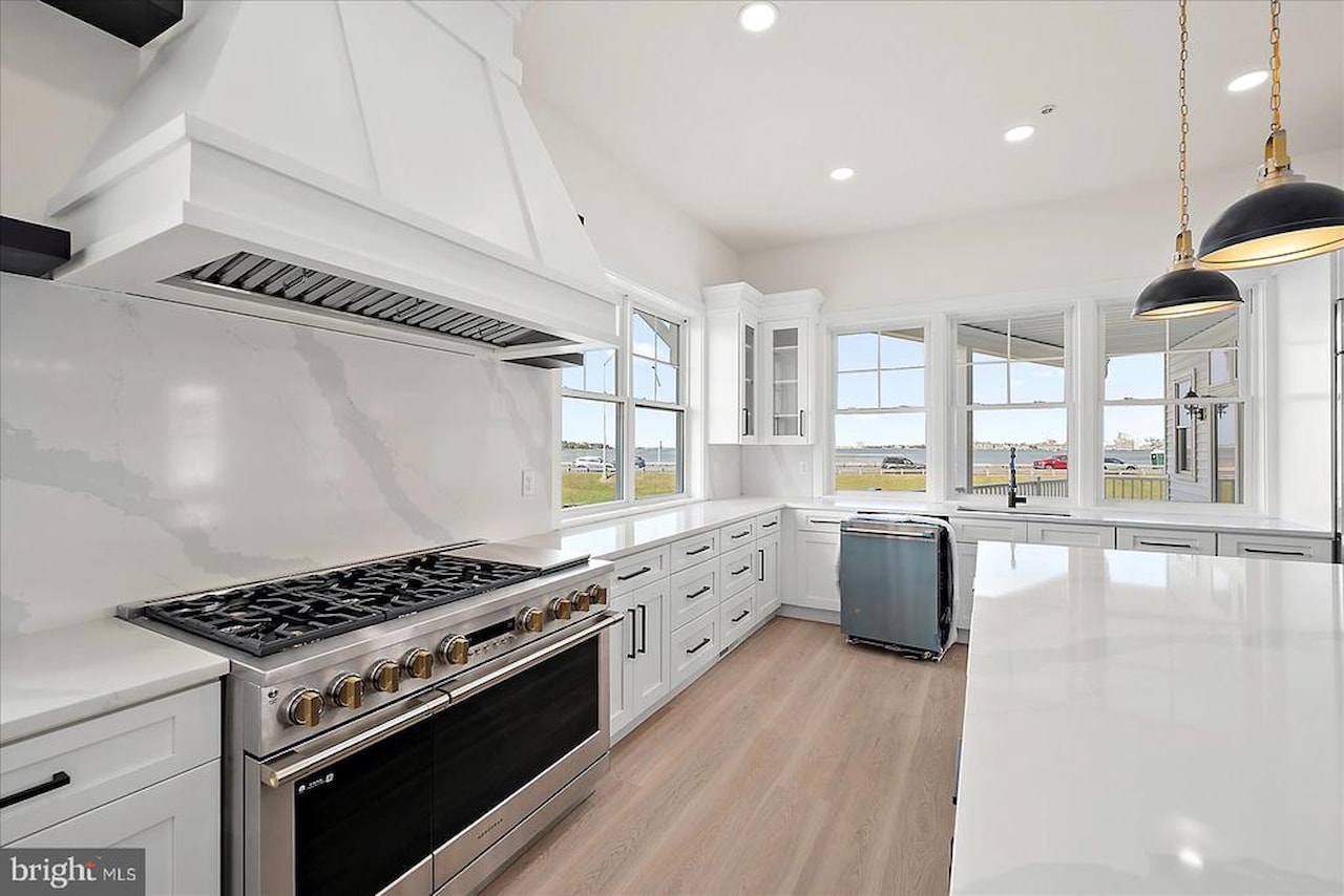  Real Estate for Sale - 12971 Inlet Isle Ln in Ocean City Photo 37