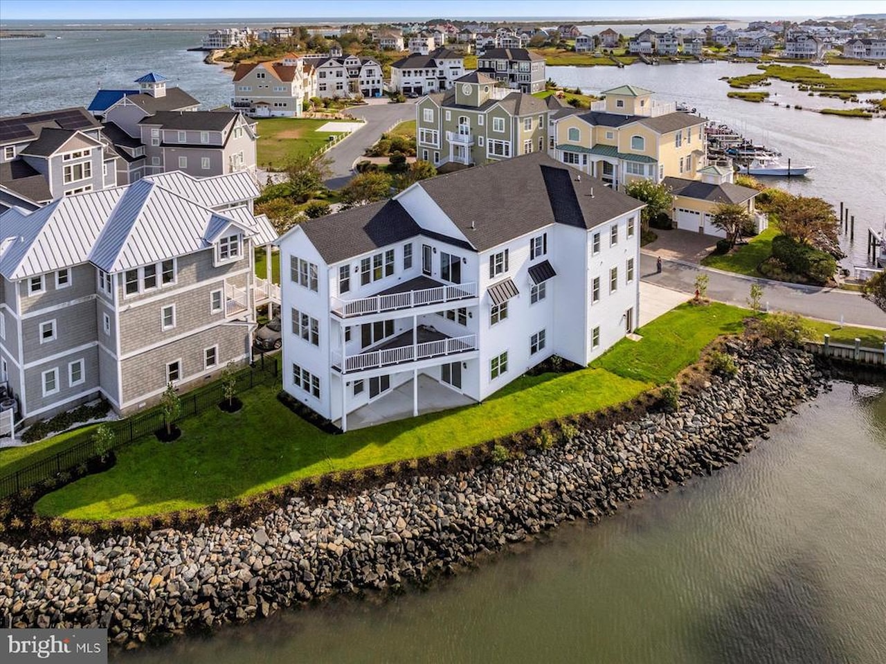  Real Estate for Sale - 12971 Inlet Isle Ln in Ocean City Photo 13