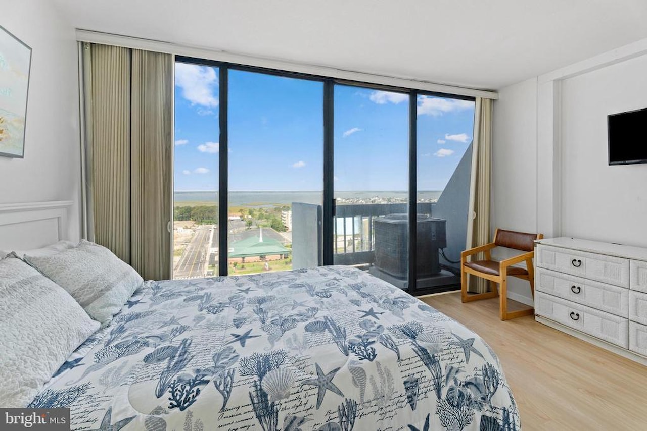 Century 1 Real Estate for Sale - 9900 Coastal Hwy #1401 in Ocean City Photo 19
