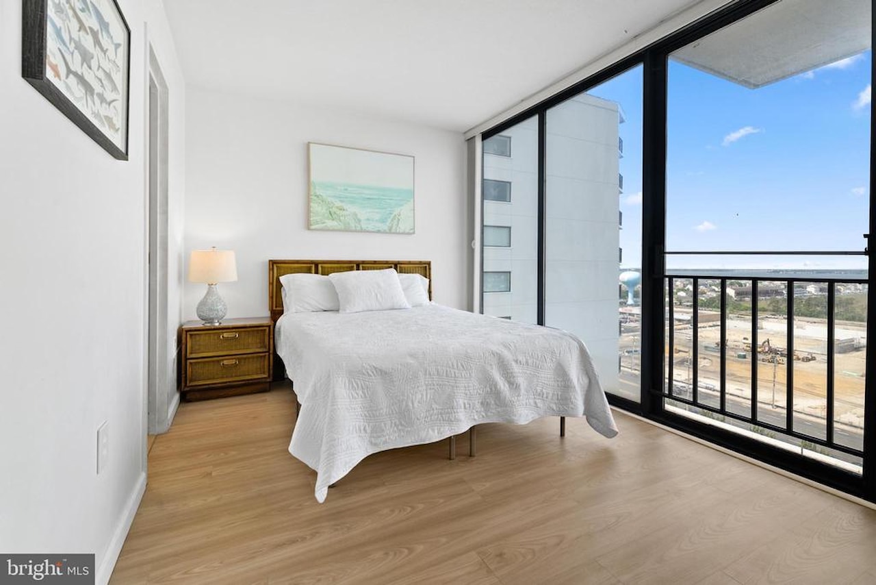 Century 1 Real Estate for Sale - 9900 Coastal Hwy #1401 in Ocean City Photo 14