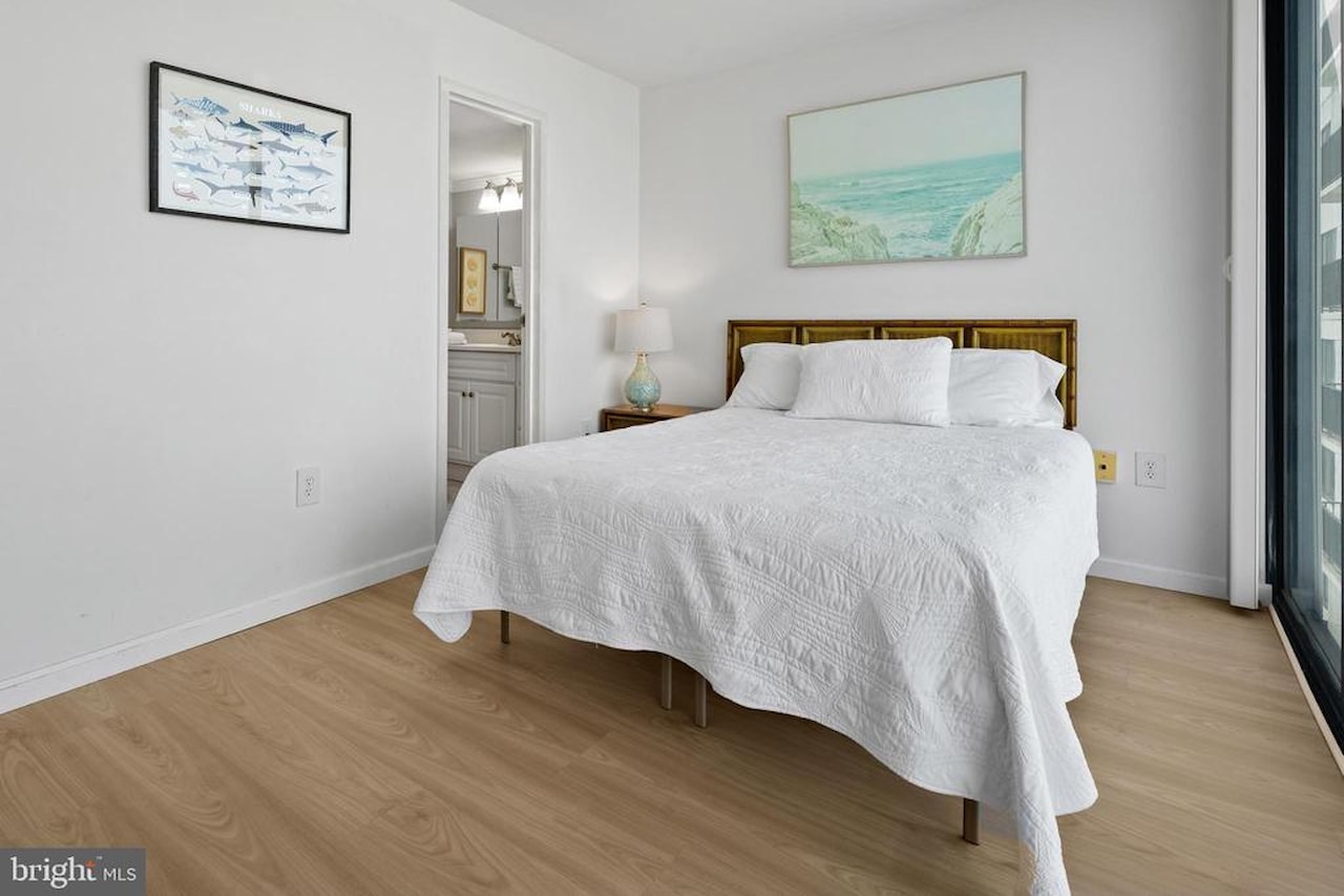 Century 1 Real Estate for Sale - 9900 Coastal Hwy #1401 in Ocean City Photo 15