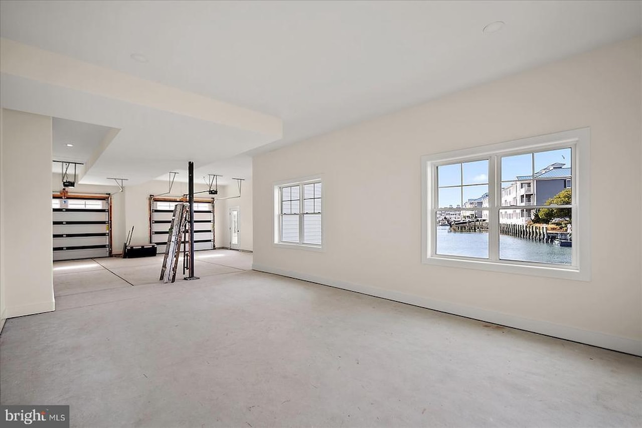 Real Estate for Sale - 12971 Inlet Isle Ln in Ocean City Photo 81