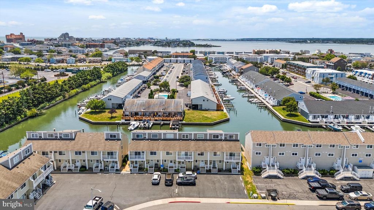 Crab Cove 32Nd St Real Estate for Sale - 501 Penguin Dr #1A01 in Ocean City Photo 47