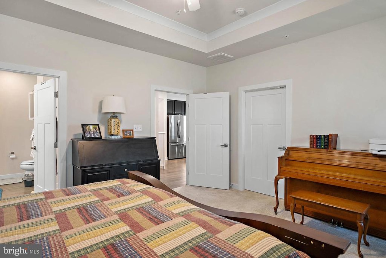  Real Estate for Sale - 12159 Snug Harbor Rd in Berlin Photo 21