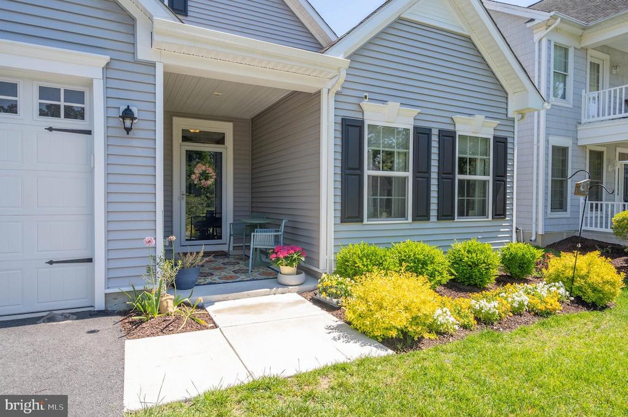  Real Estate for Sale - 12159 Snug Harbor Rd in Berlin Photo 37