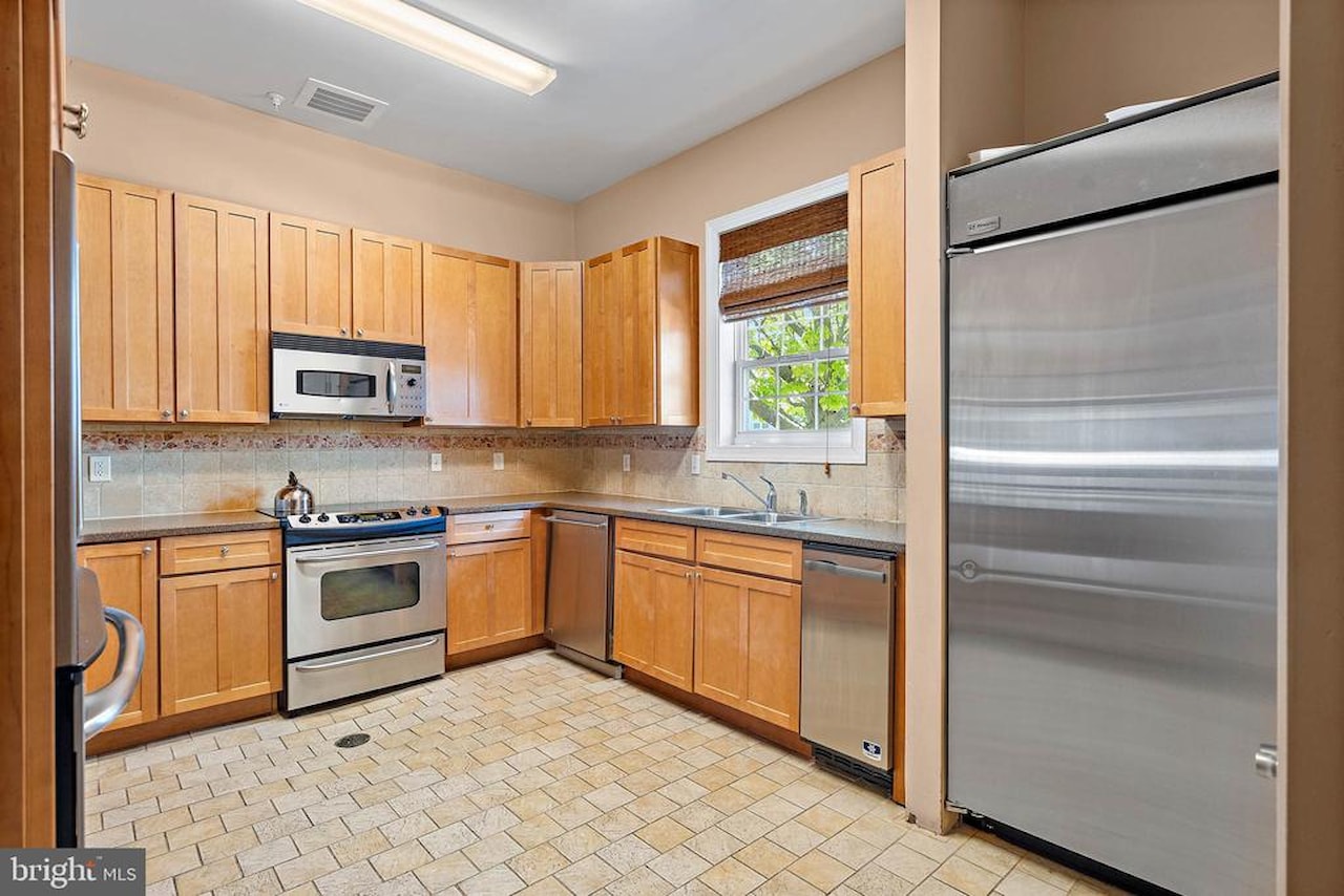  Real Estate for Sale - 12159 Snug Harbor Rd in Berlin Photo 53