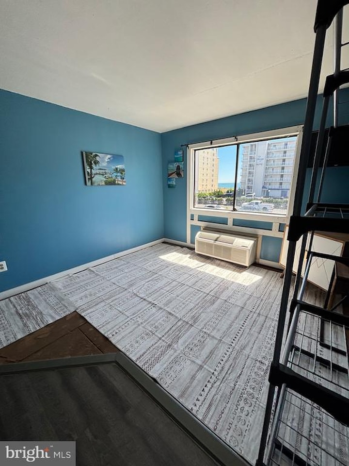 Marshall Inn Real Estate for Sale - 11 62nd St #316 in Ocean City Photo 11