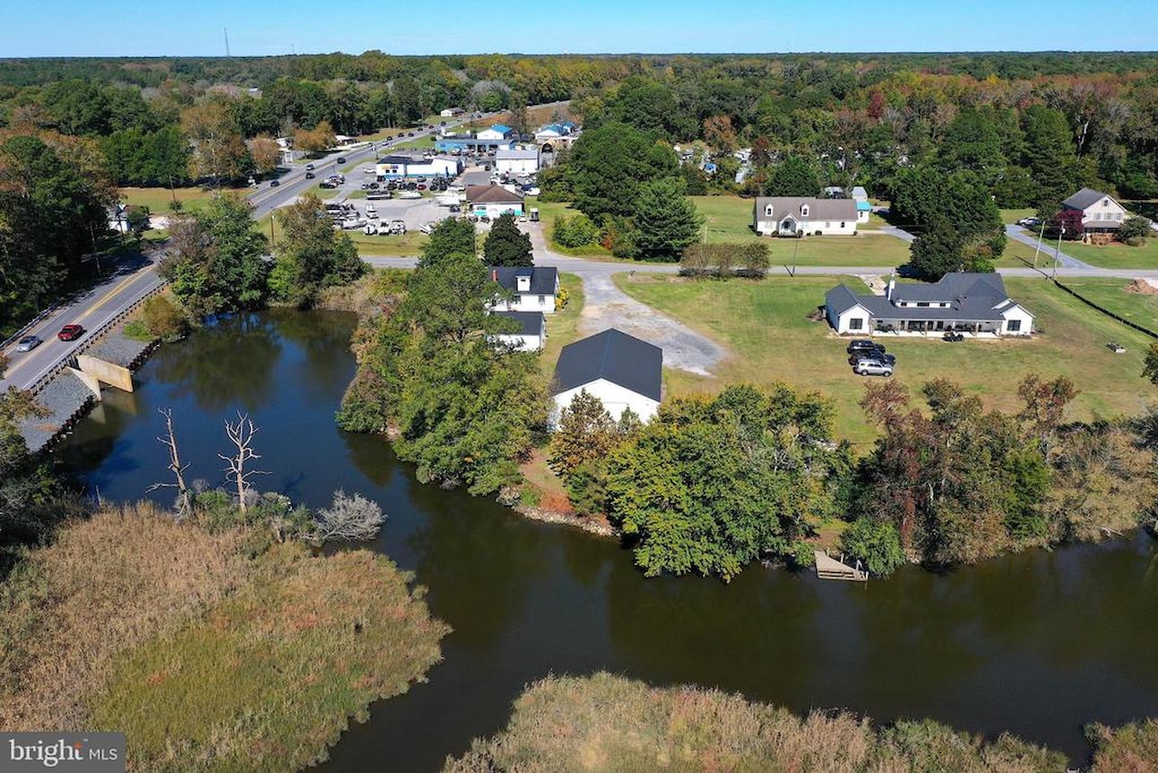  Real Estate for Sale - 11212 Gum Point Rd in Berlin Photo 37