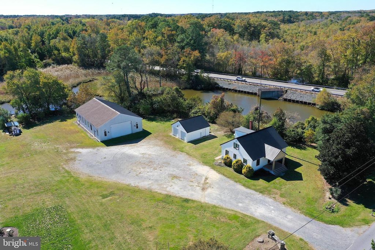  Real Estate for Sale - 11212 Gum Point Rd in Berlin Photo 29