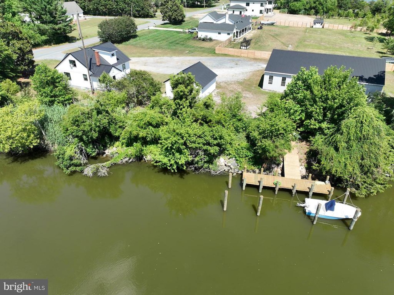  Real Estate for Sale - 11212 Gum Point Rd in Berlin Photo 49