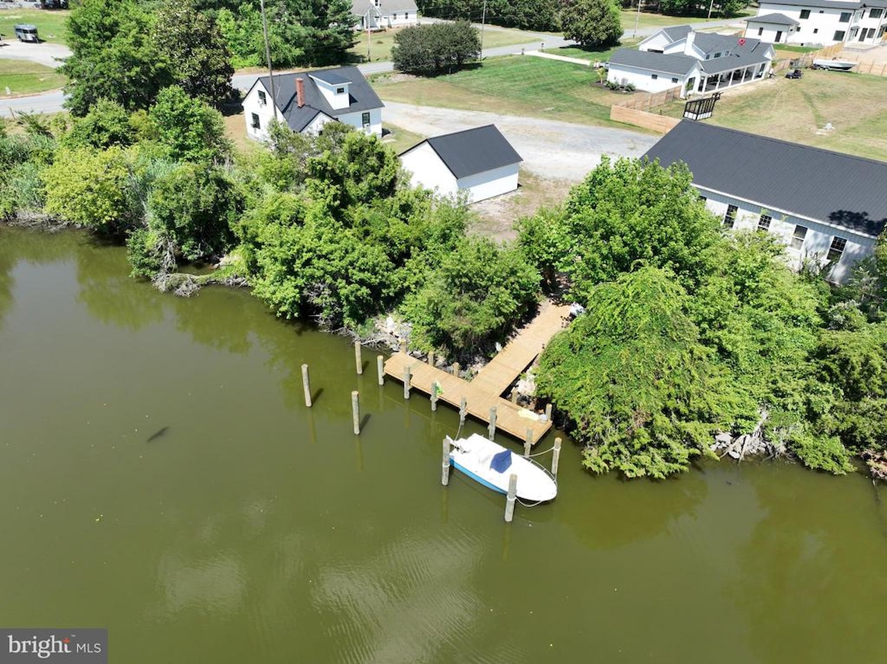  Real Estate for Sale - 11212 Gum Point Rd in Berlin Photo 2