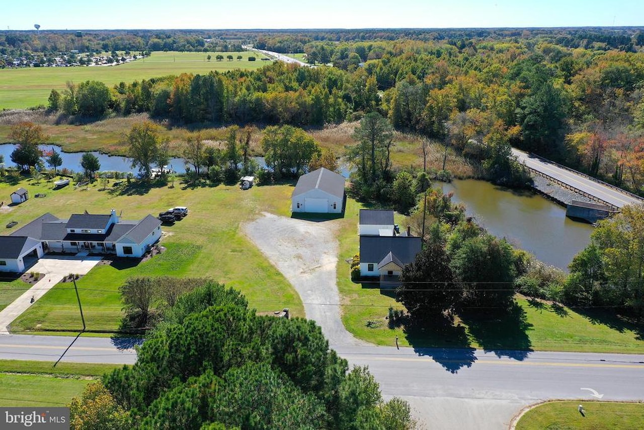  Real Estate for Sale - 11212 Gum Point Rd in Berlin Photo 44