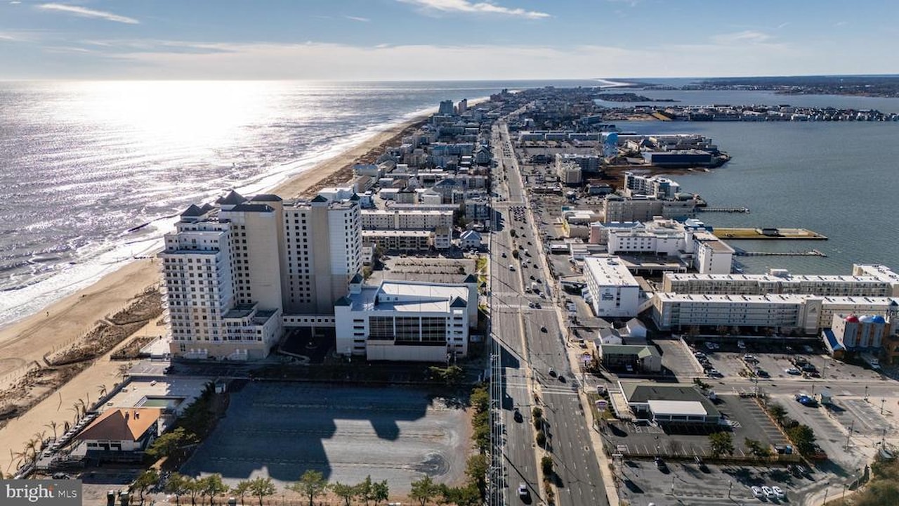Gateway Grand Real Estate for Sale - 2 48th St #214 in Ocean City Photo 33