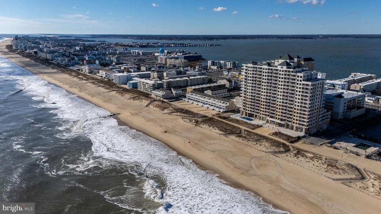 Gateway Grand Real Estate for Sale - 2 48th St #214 in Ocean City Photo 34