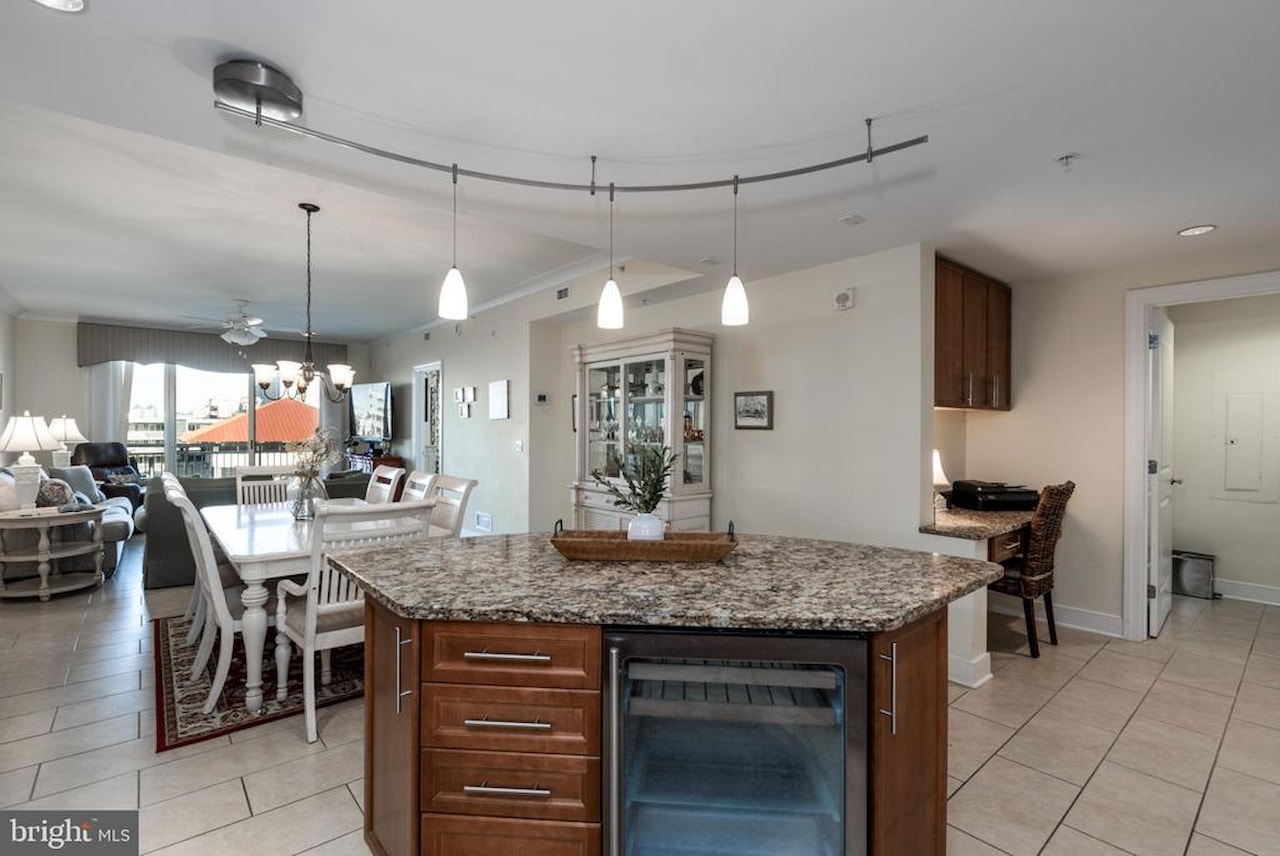 Gateway Grand Real Estate for Sale - 2 48th St #214 in Ocean City Photo 7
