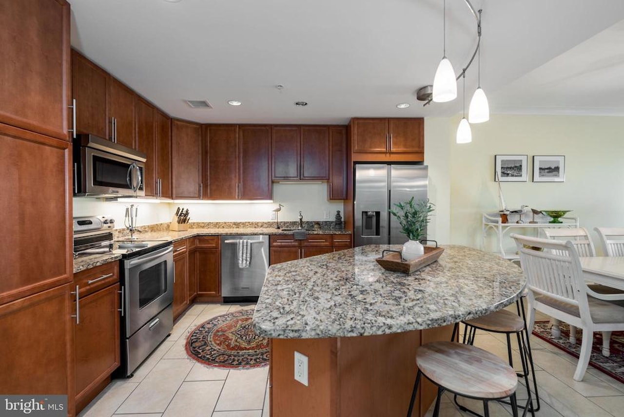 Gateway Grand Real Estate for Sale - 2 48th St #214 in Ocean City Photo 4