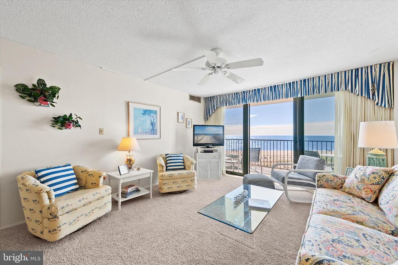 Sea Colony Dover Real Estate for Sale - 505 Dover House in Bethany Beach Photo 5