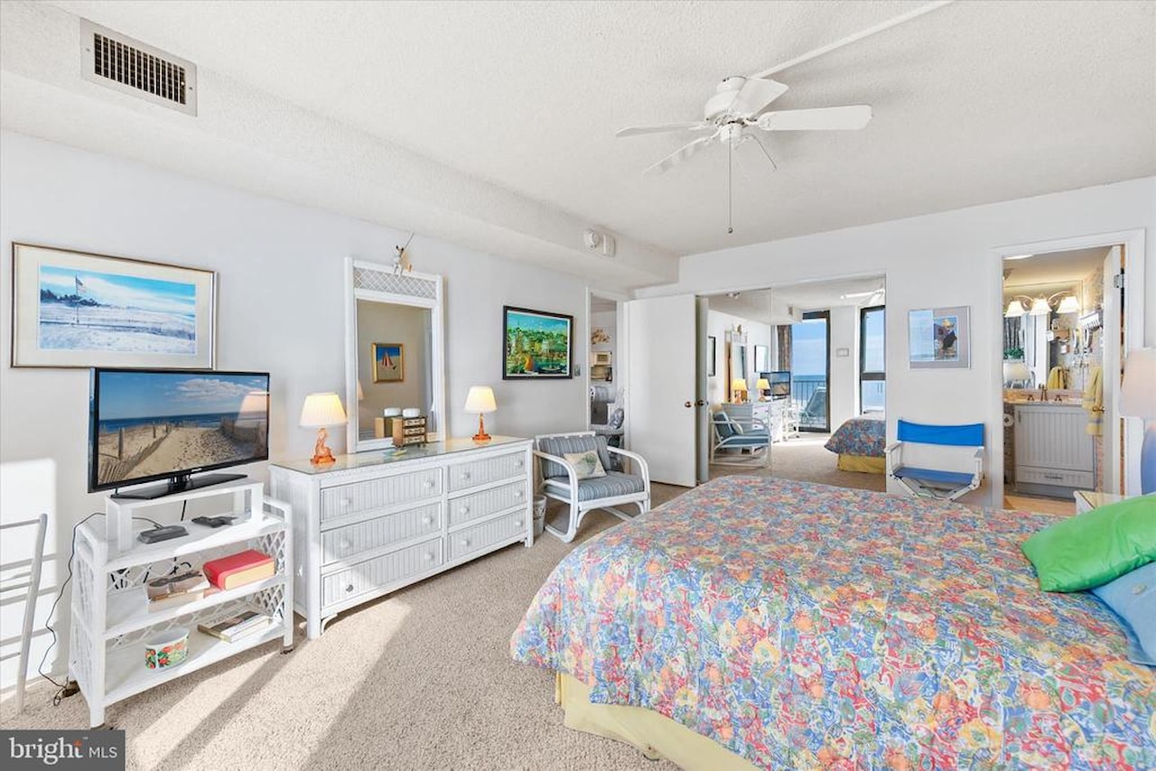 Sea Colony Dover Real Estate for Sale - 505 Dover House in Bethany Beach Photo 19