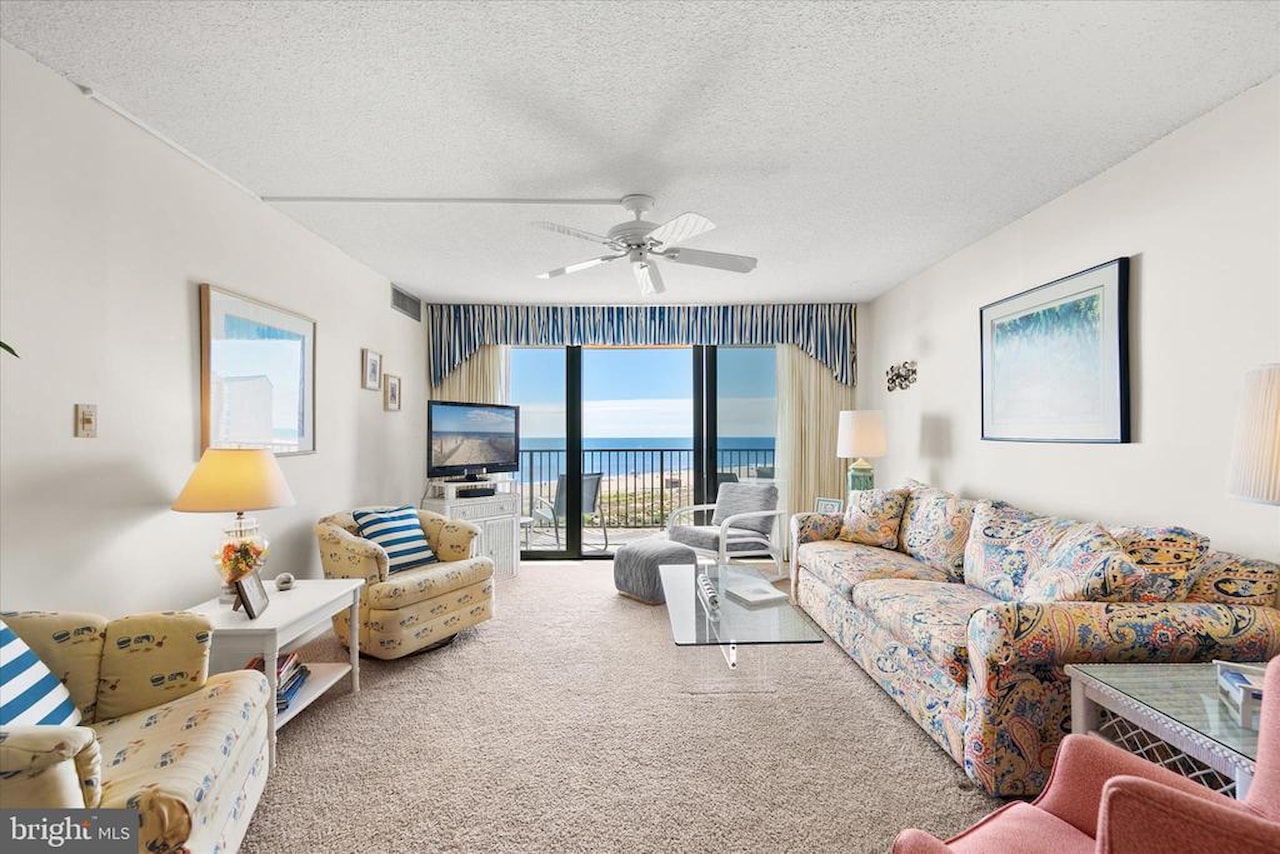 Sea Colony Dover Real Estate for Sale - 505 Dover House in Bethany Beach Photo 3