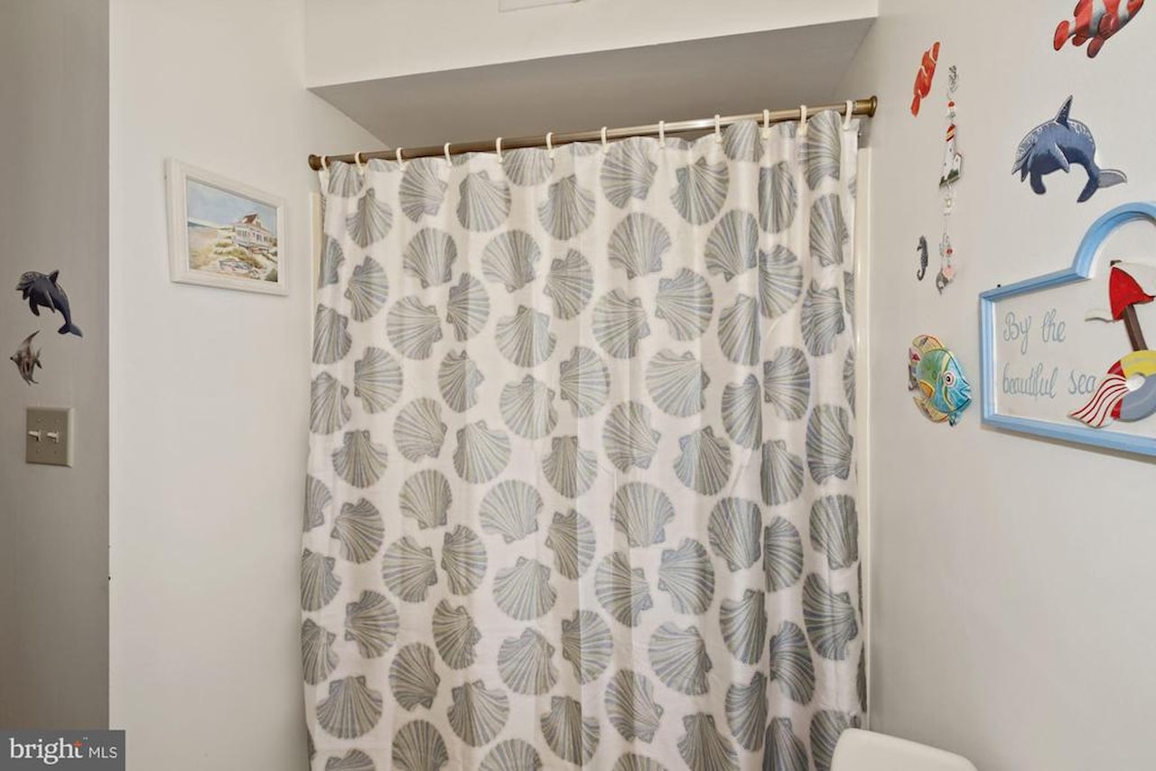 Lost Colony III - V Real Estate for Sale - 411 146th St #225 in Ocean City Photo 23