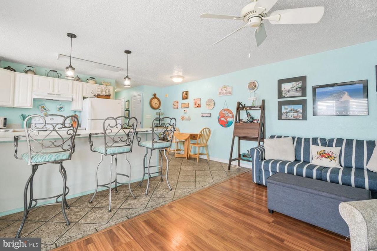 Jocelyn Manor Real Estate for Sale - 207 8th St #103C in Ocean City Photo 6