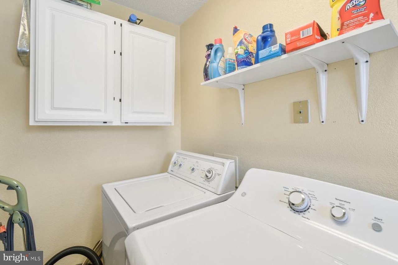 Jocelyn Manor Real Estate for Sale - 207 8th St #103C in Ocean City Photo 18
