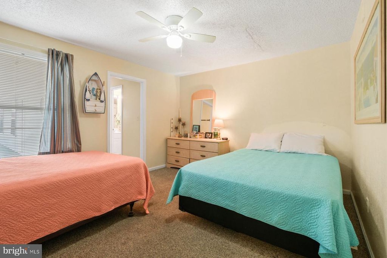 Jocelyn Manor Real Estate for Sale - 207 8th St #103C in Ocean City Photo 13