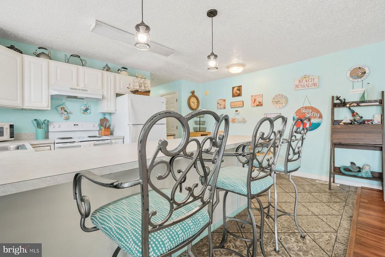 Jocelyn Manor Real Estate for Sale - 207 8th St #103C in Ocean City Photo 10
