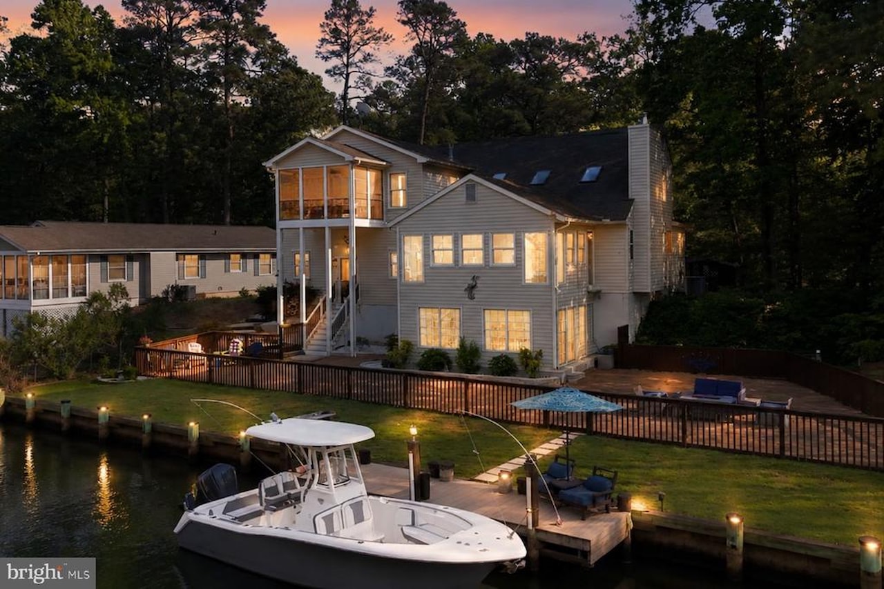  Real Estate for Sale - 19 Duck Cove in Ocean Pines