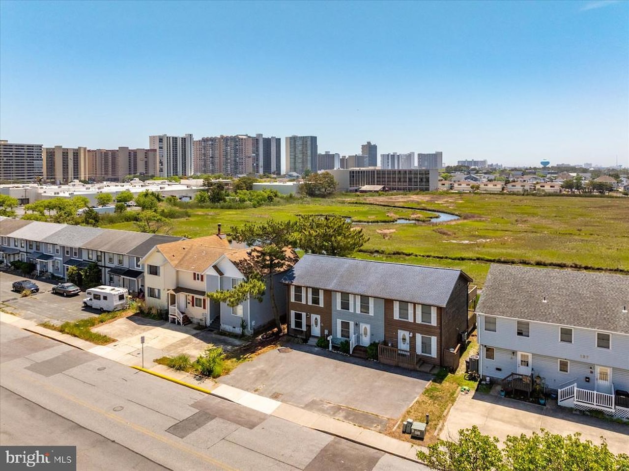 Jamestown Manor Real Estate for Sale - 135-A Jamestown Rd #18A in Ocean City Photo 3