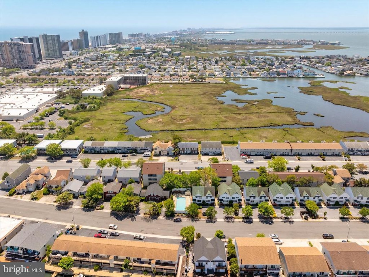Jamestown Manor Real Estate for Sale - 135-A Jamestown Rd #18A in Ocean City Photo 4