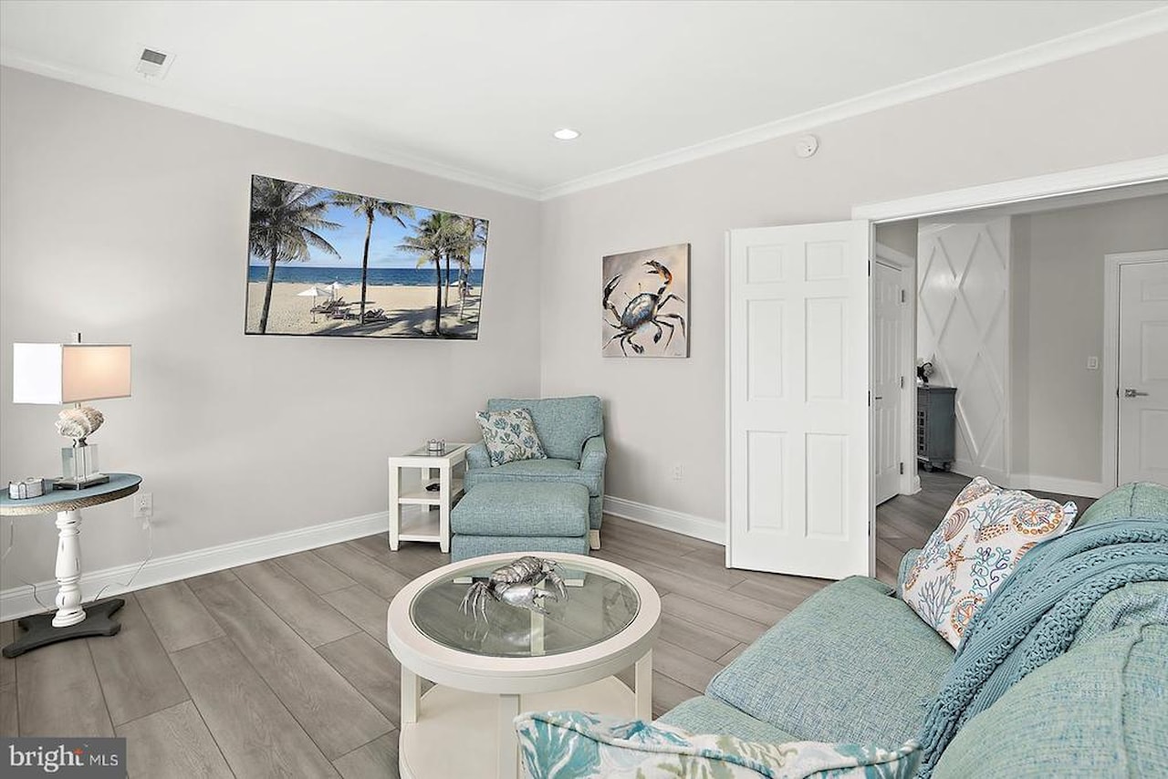 Villas At The Inlet Real Estate for Sale - 13000 Marina View Ln #20 in Ocean City Photo 14