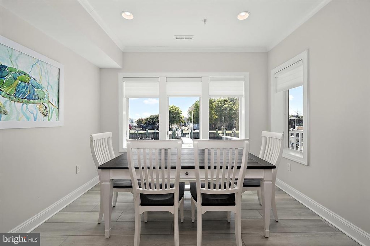 Villas At The Inlet Real Estate for Sale - 13000 Marina View Ln #20 in Ocean City Photo 19