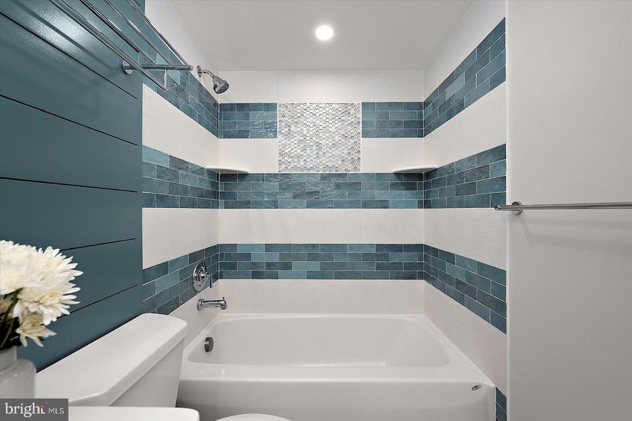 Villas At The Inlet Real Estate for Sale - 13000 Marina View Ln #20 in Ocean City Photo 24