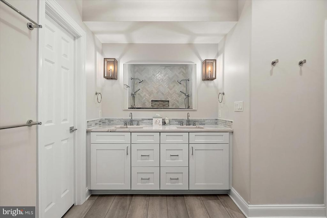 Villas At The Inlet Real Estate for Sale - 13000 Marina View Ln #20 in Ocean City Photo 42