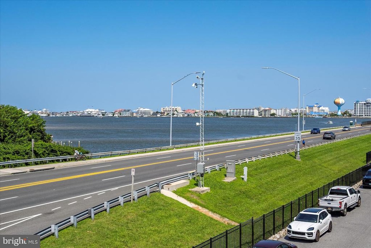 Villas At The Inlet Real Estate for Sale - 13000 Marina View Ln #20 in Ocean City Photo 94