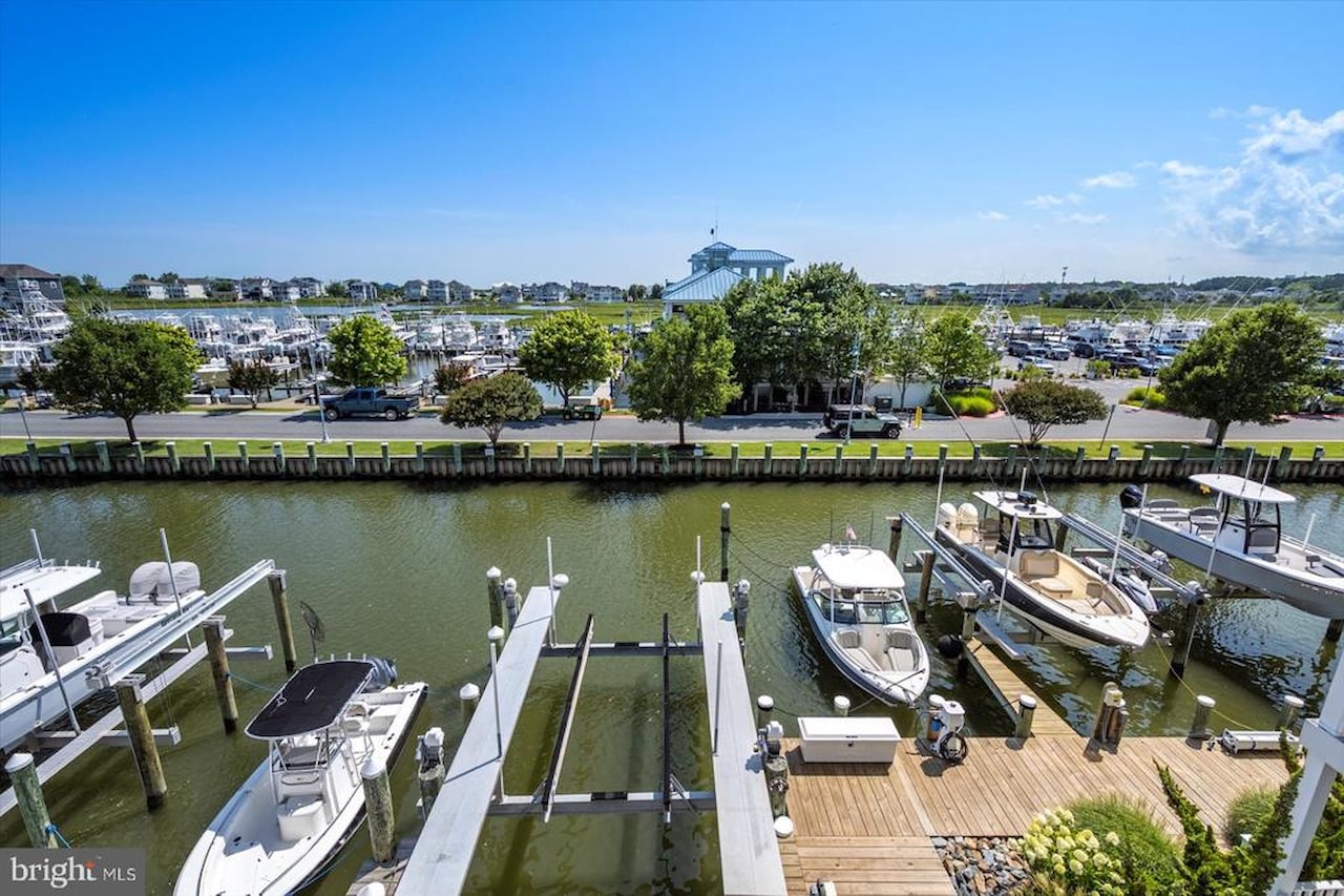 Villas At The Inlet Real Estate for Sale - 13000 Marina View Ln #20 in Ocean City Photo 100