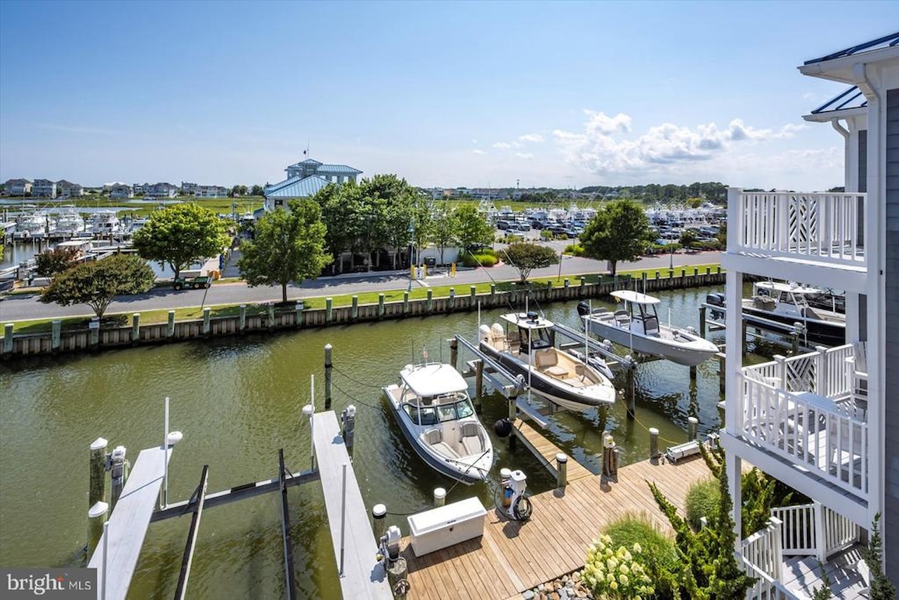Villas At The Inlet Real Estate for Sale - 13000 Marina View Ln #20 in Ocean City Photo 102