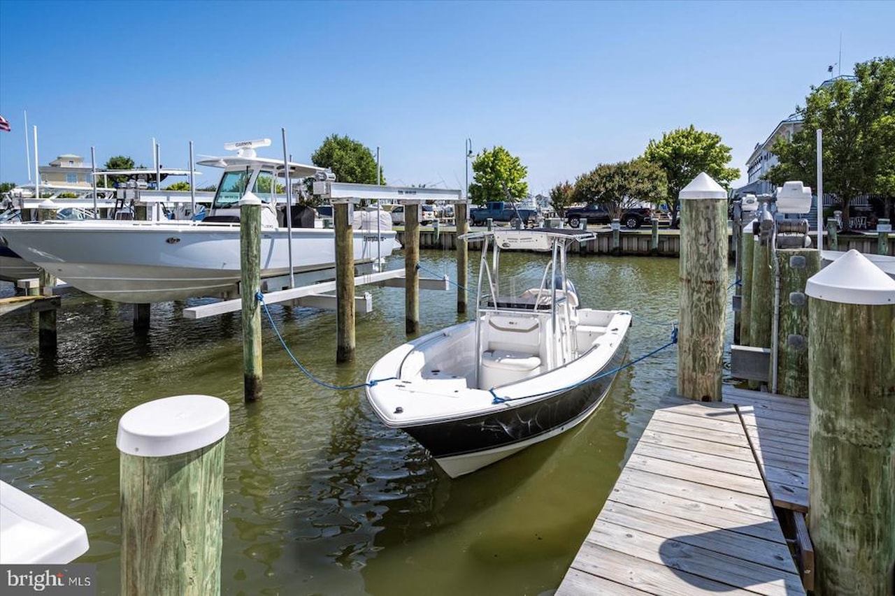 Villas At The Inlet Real Estate for Sale - 13000 Marina View Ln #20 in Ocean City Photo 112