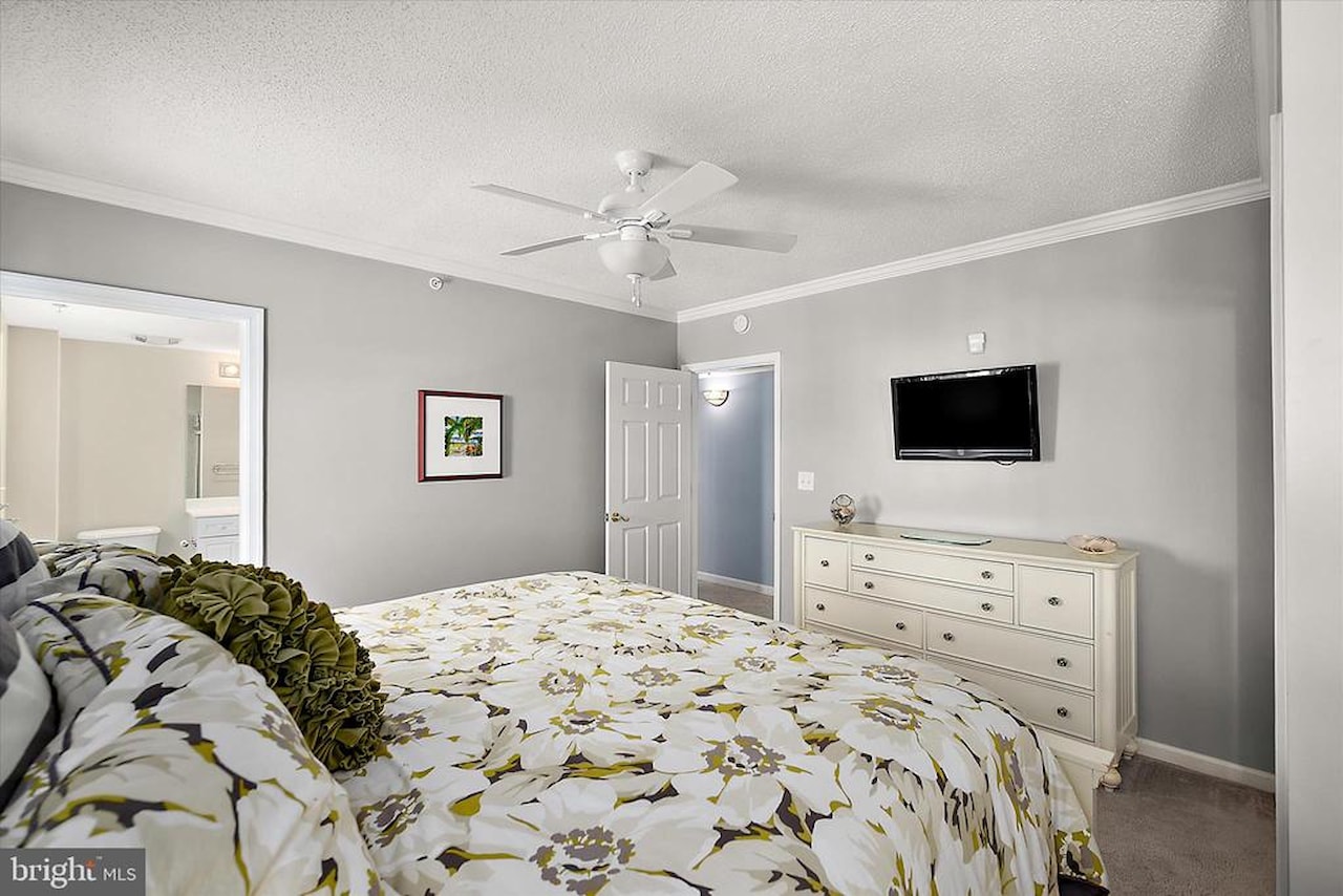 Casa Del Mare Real Estate for Sale - 7402 Coastal Hwy #204 in Ocean City Photo 15