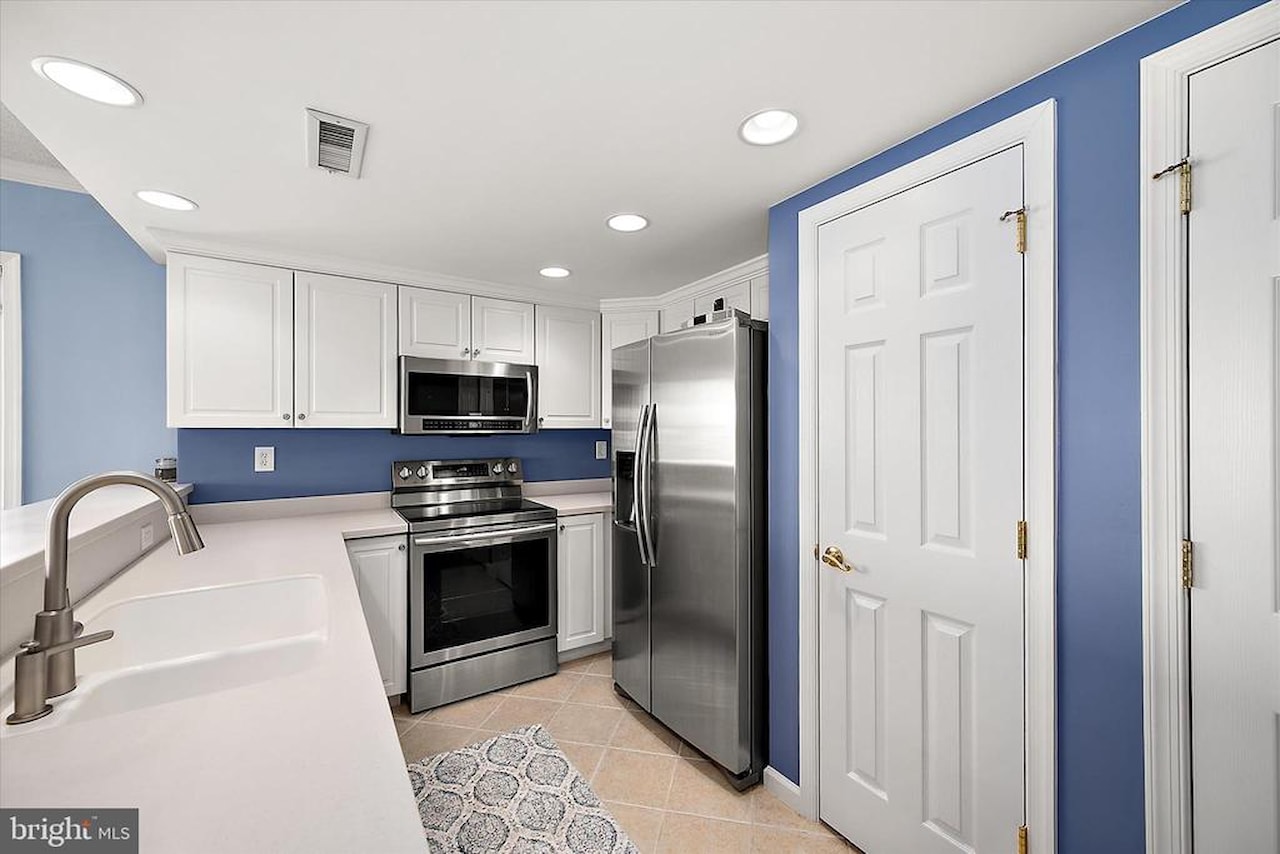 Casa Del Mare Real Estate for Sale - 7402 Coastal Hwy #204 in Ocean City Photo 10