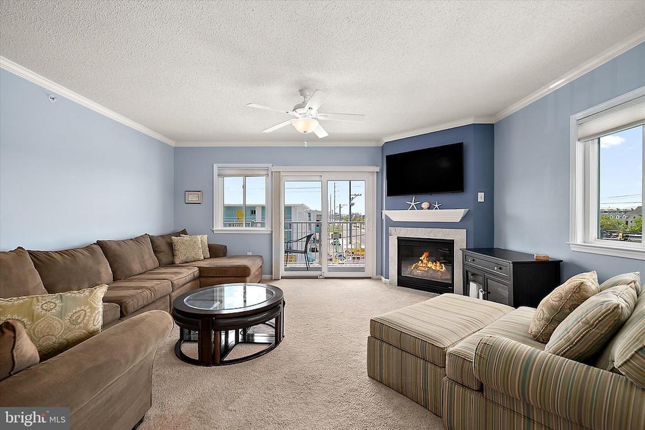 Casa Del Mare Real Estate for Sale - 7402 Coastal Hwy #204 in Ocean City Photo 4