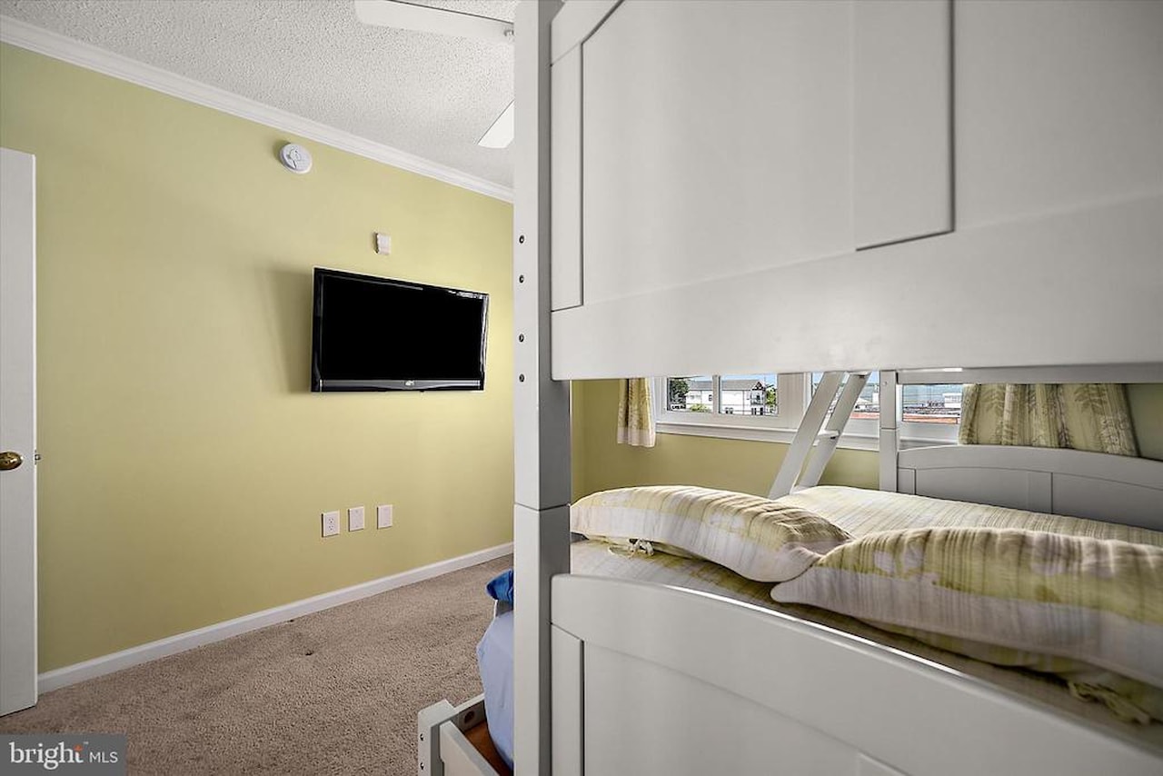 Casa Del Mare Real Estate for Sale - 7402 Coastal Hwy #204 in Ocean City Photo 26