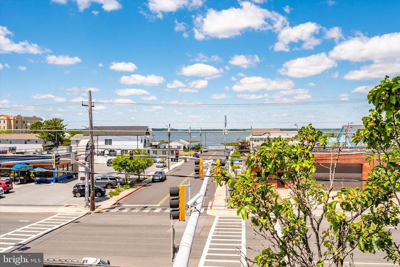 Casa Del Mare Real Estate for Sale - 7402 Coastal Hwy #204 in Ocean City Photo 33