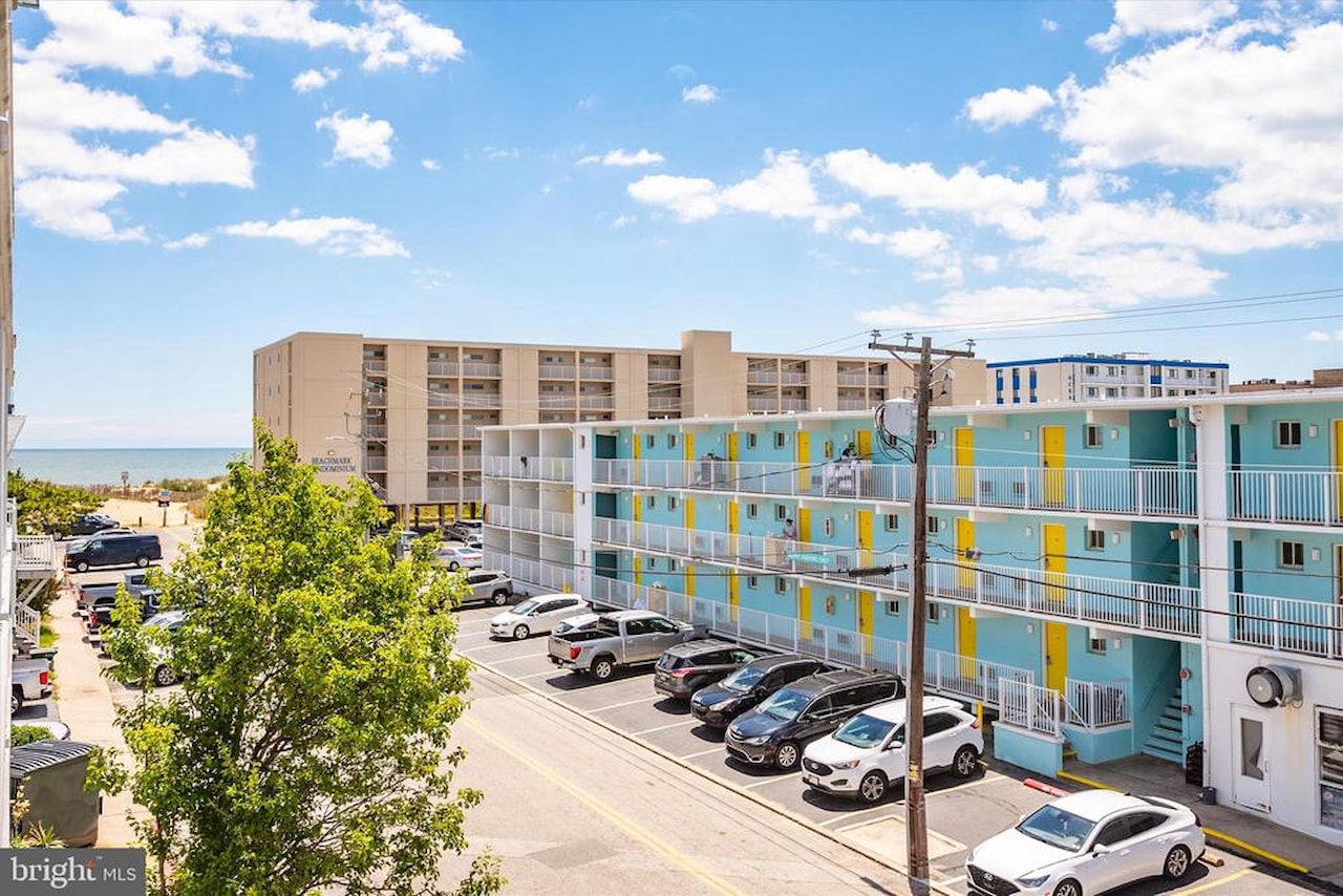 Casa Del Mare Real Estate for Sale - 7402 Coastal Hwy #204 in Ocean City Photo 32