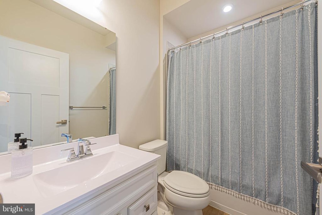 Real Estate for Sale - 8663 Bat Creek Loop Ln #1 in Berlin Photo 16