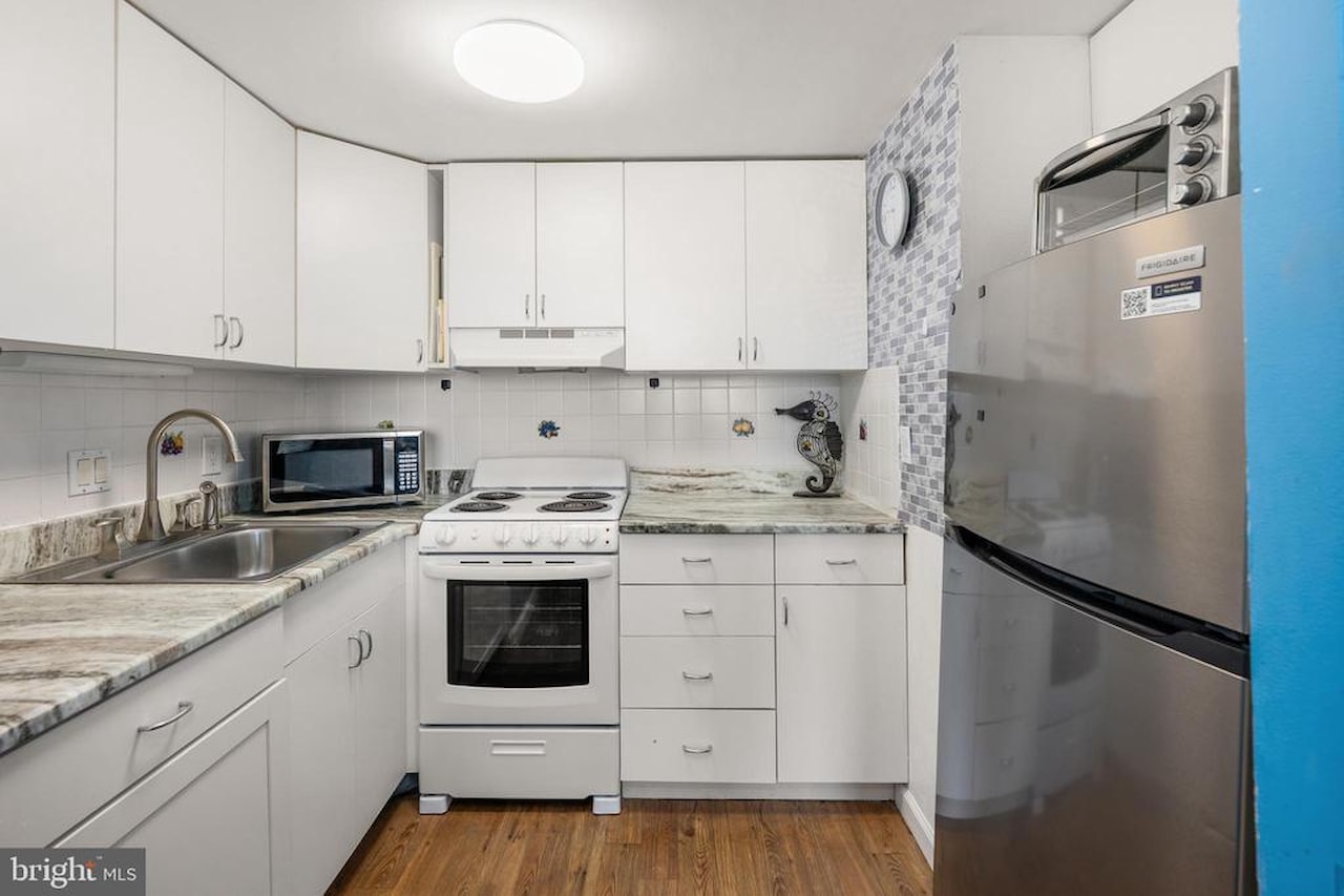 Golden Sands Real Estate for Sale - 10900 Coastal Hwy #910 in Ocean City Photo 12