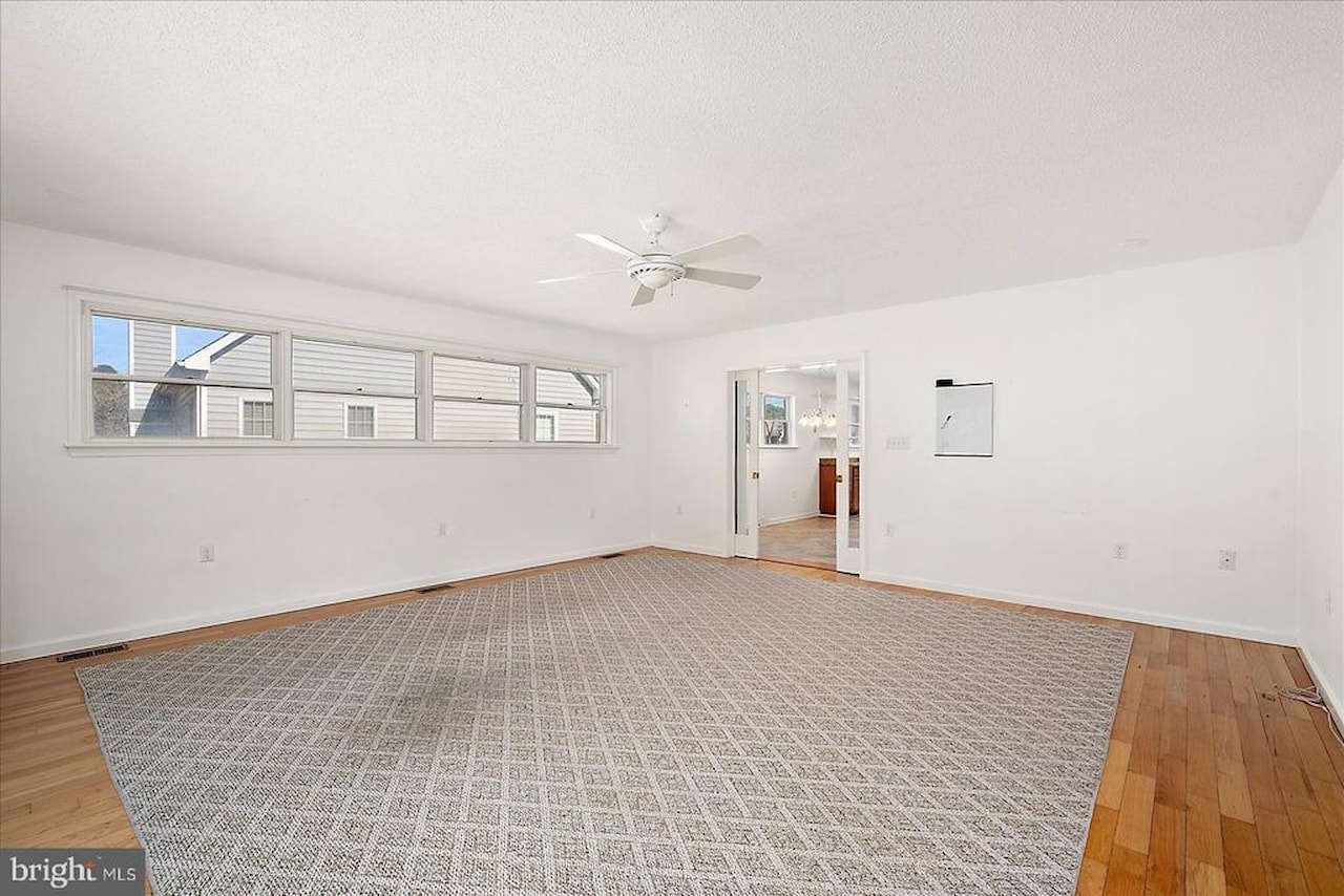  Real Estate for Sale - 10505 Keyser Point Rd in Ocean City Photo 28